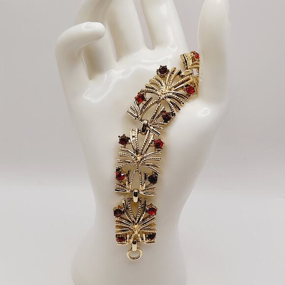 Vintage Coro Gold Tone Link Bracelet Red Purple Rhinestones 7 Inch Holiday - Picture 3 of 9